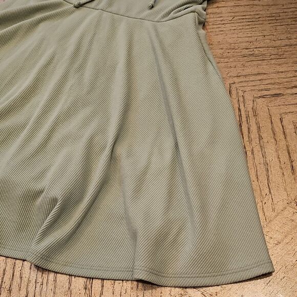 Sage Green Ribbed Mini Dress XS NWT LUSH - Picture 4 of 10